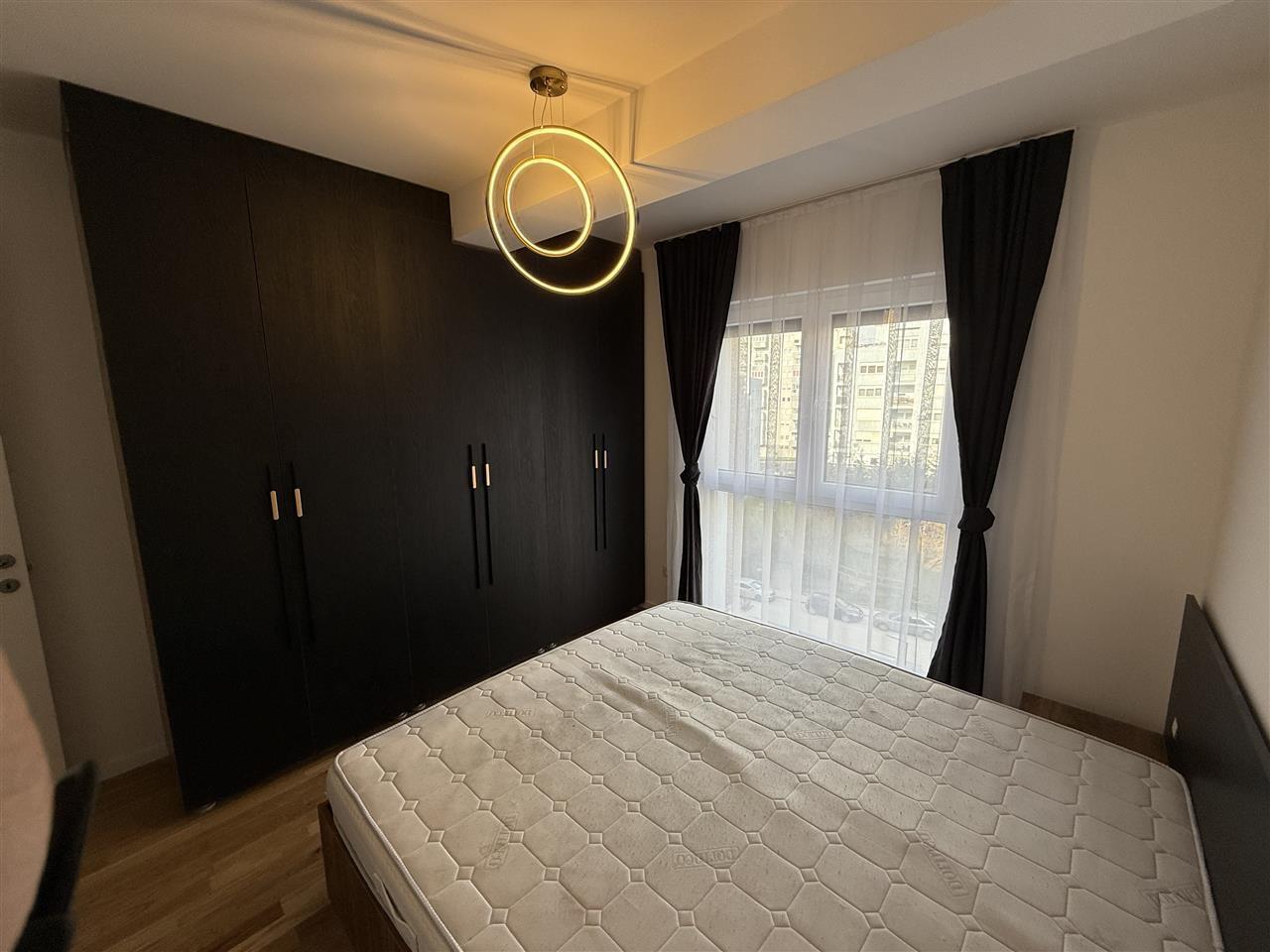 Leshohet me qira (6)