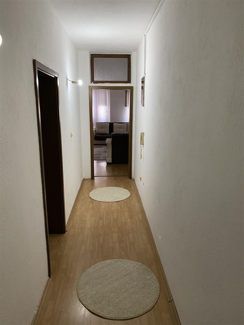 Leshoj banese me qira (1)