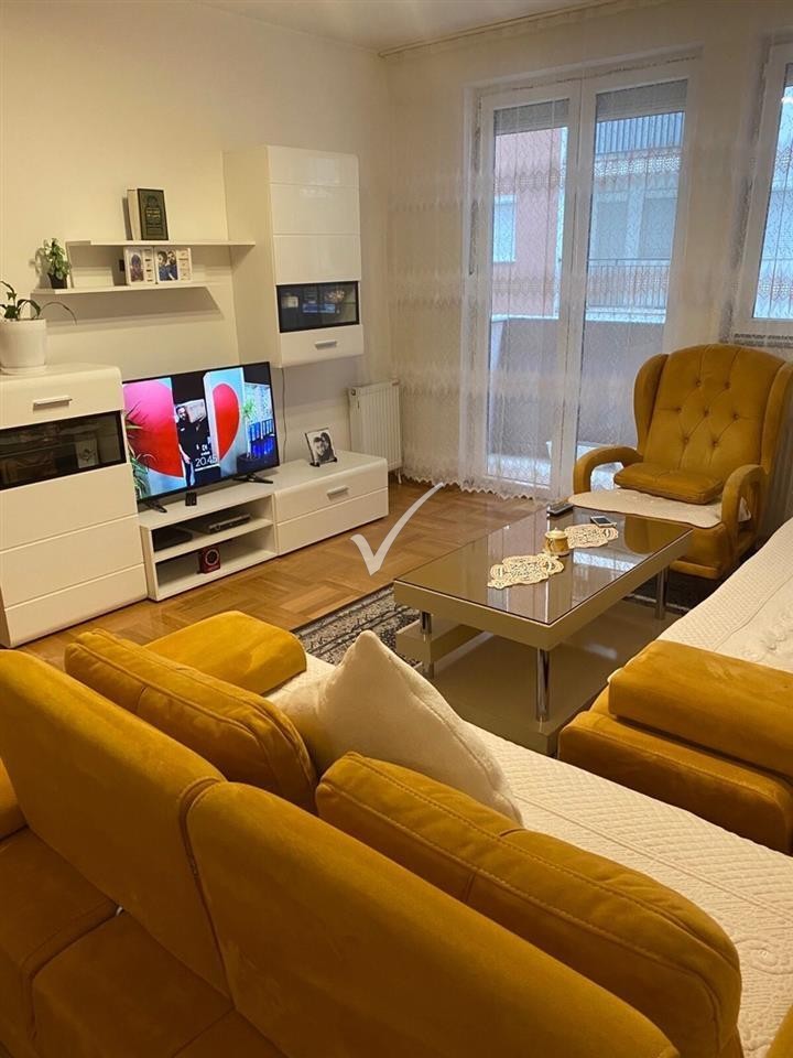 Banes luksoze me qera ne fushe kosove 10