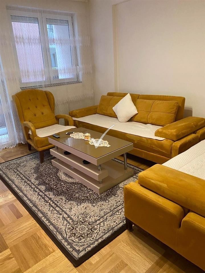 Banes luksoze me qera ne fushe kosove