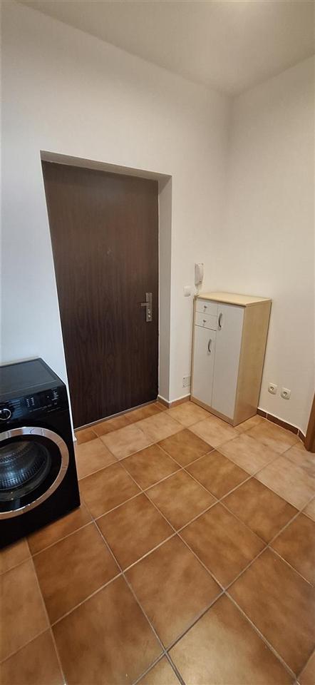 Banes me qera te banesa e standardit (2)