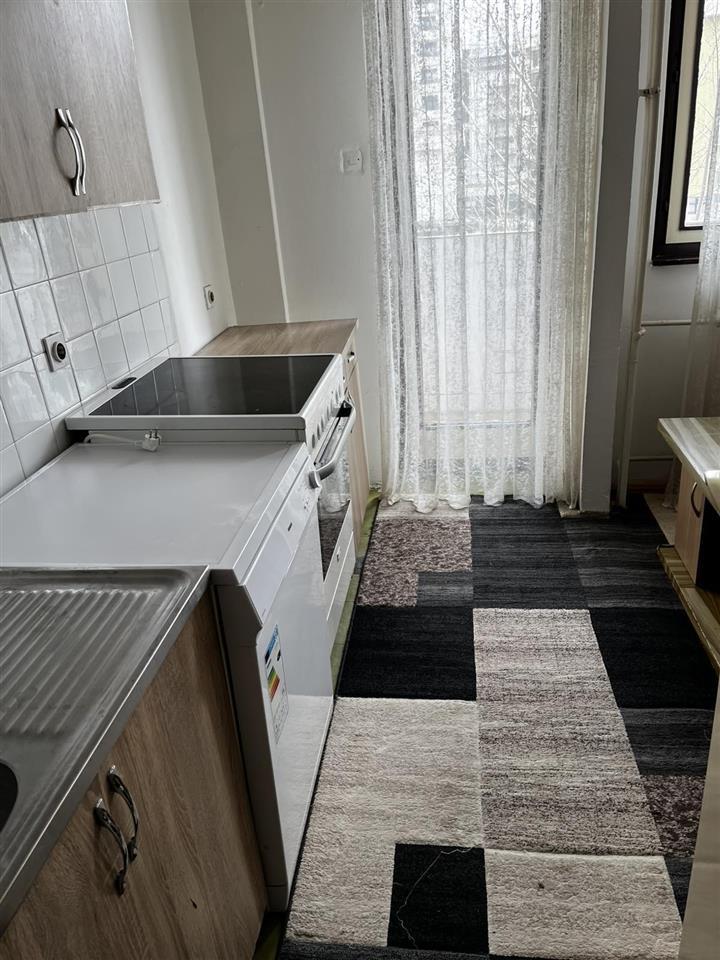 Banes me qira bregu i diellit