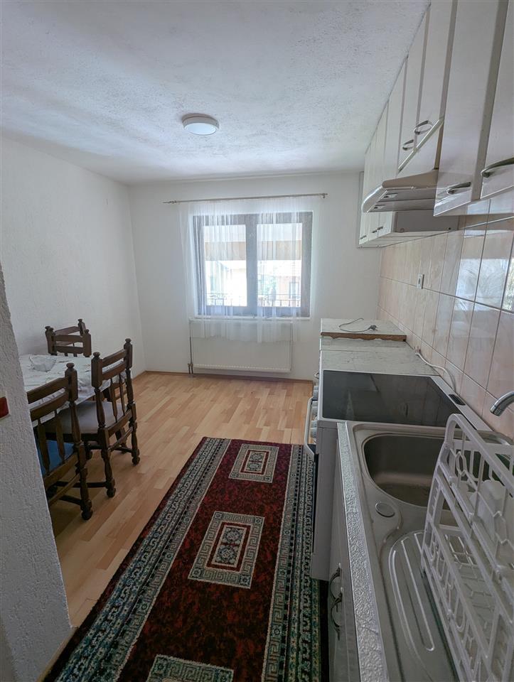 Banesa kat i shtepise ne lagjen mati 1 2 persona cift (2)