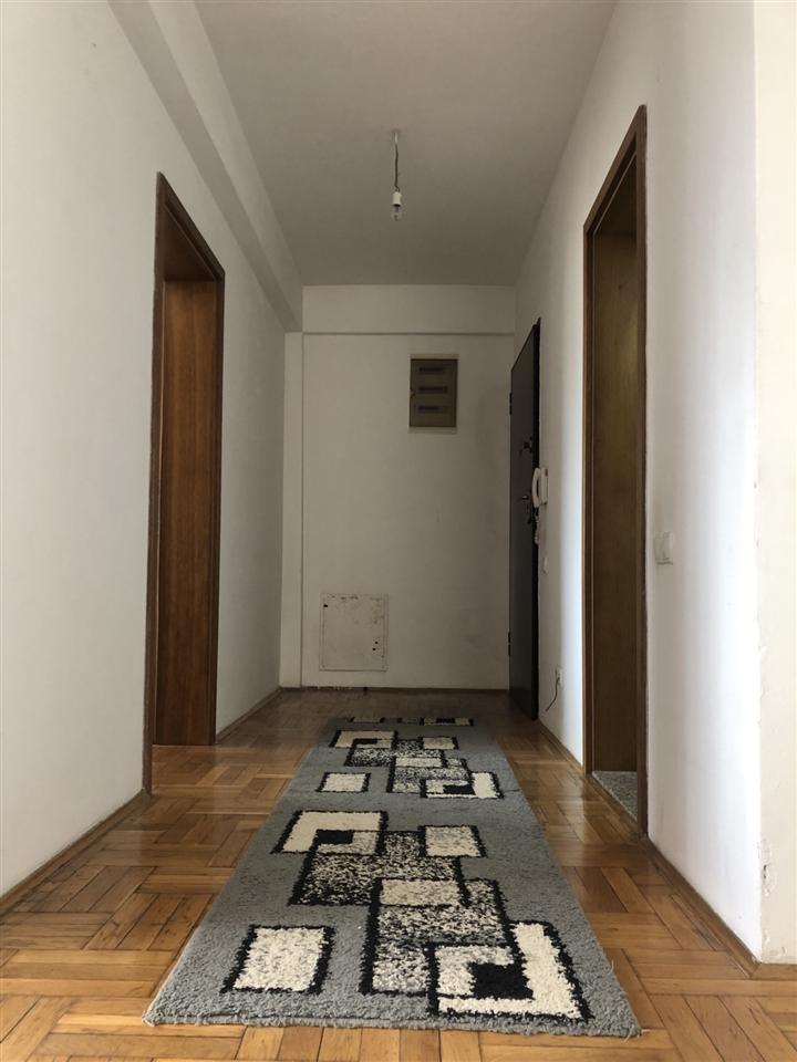 Banese me qera ne emshir kalabri (2)