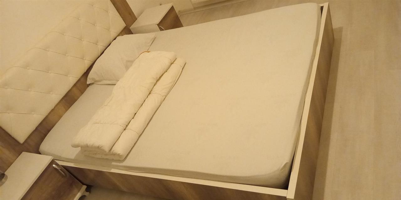 Banese me qera ne fushe kosove afer rruges dardania