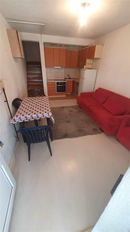 Banese me qira ne kurriz te dardanise (2)