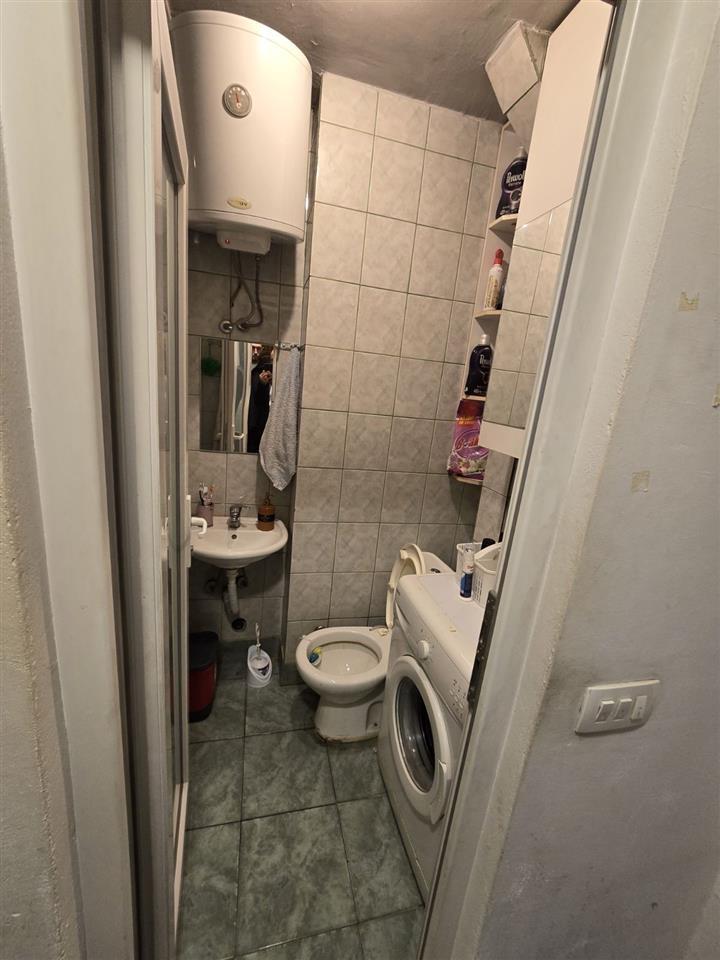 Banese me qira ne qender 60m (3)