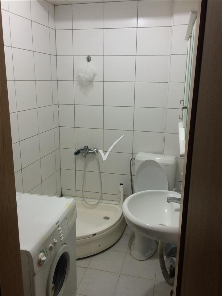 Garsoniere me qera 2