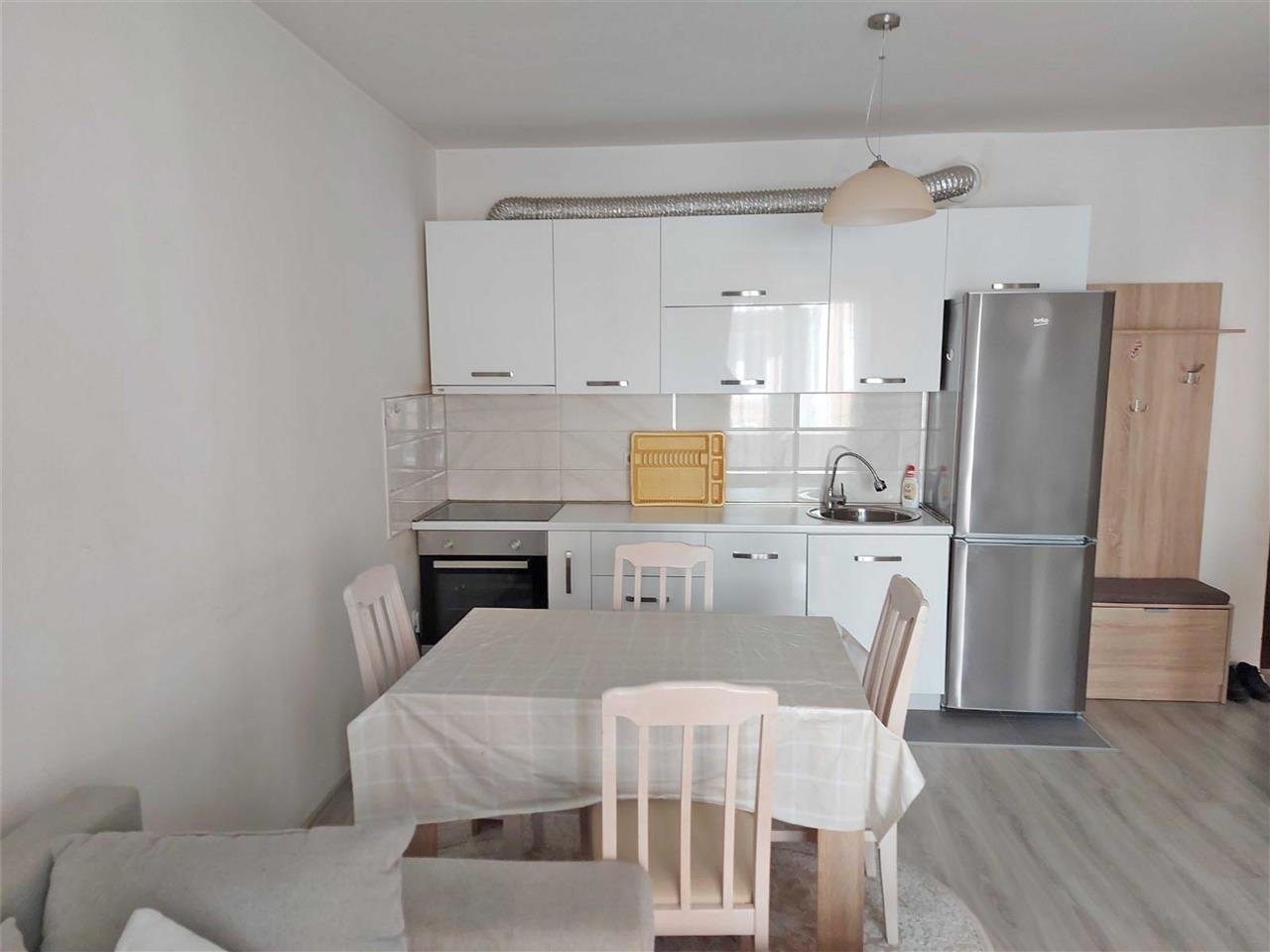 Jepet me qira banesa 2 dhomeshe (3)