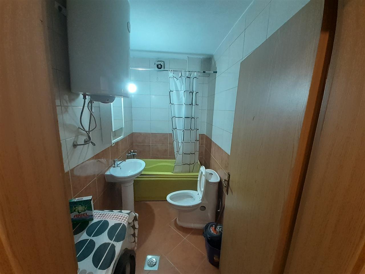 Jepet me qira banesa garsoniere te avni gjakova (1)