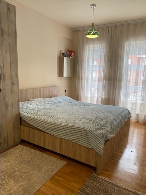 Leshohet me qera banesa te prishtina stars veternik (2)