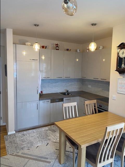 Leshohet me qera banesa te prishtina stars veternik (4)