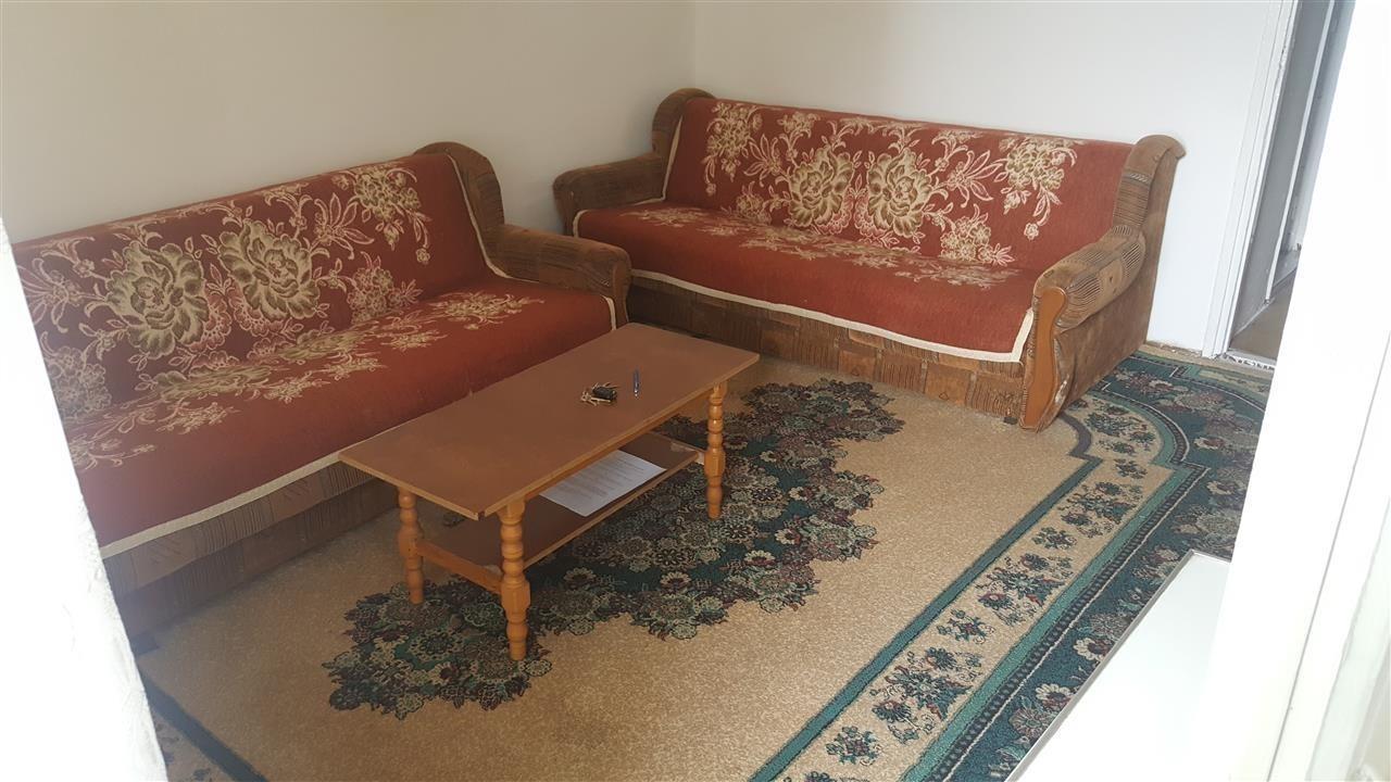 Banesa garsoniere me qira (1)