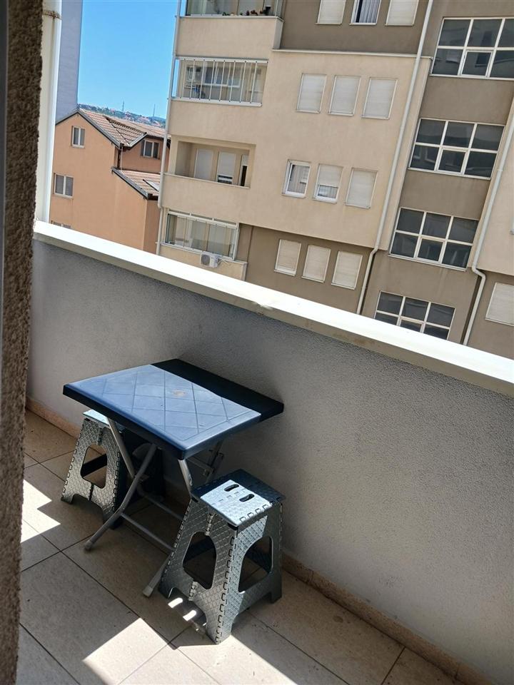 Banese luksoze me qira tophane (1)