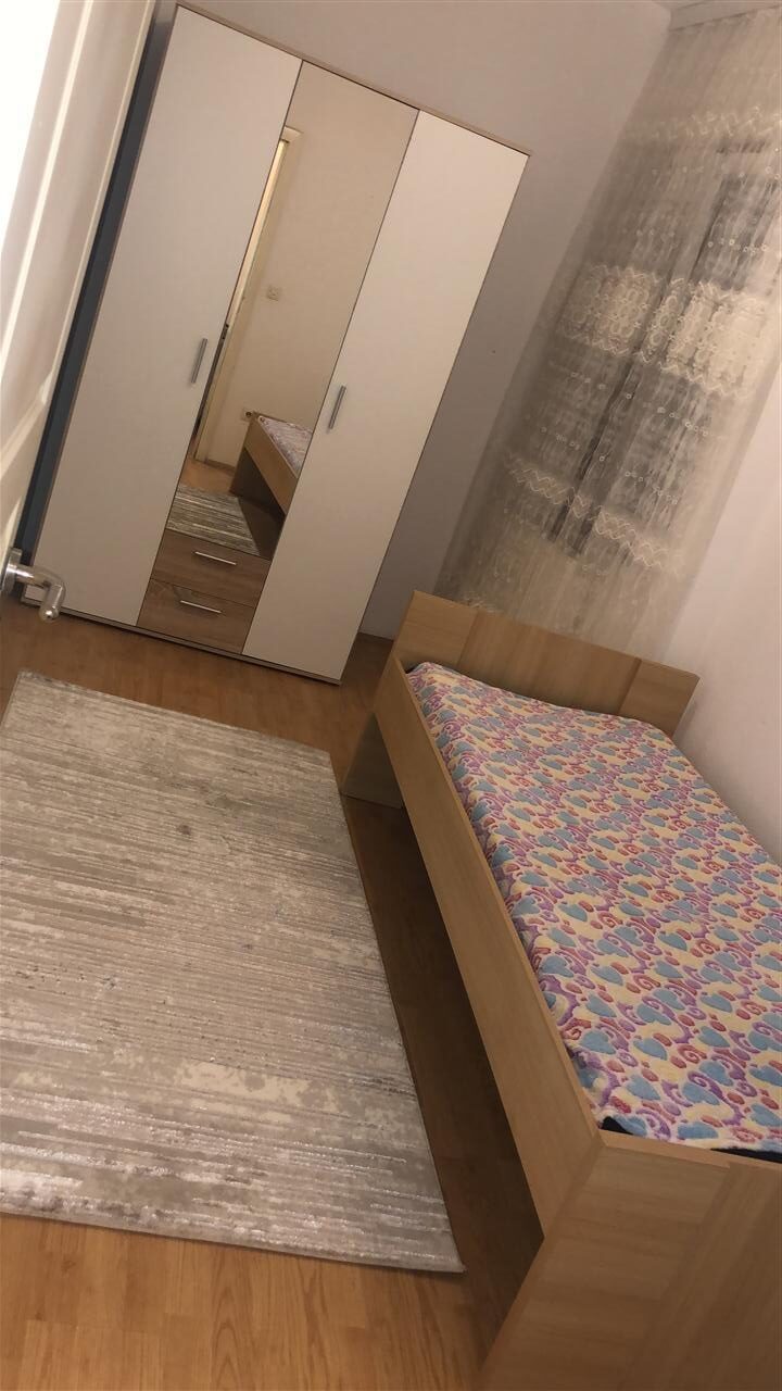 Leshohet banesa me qera tek qafa rruga uck (4)