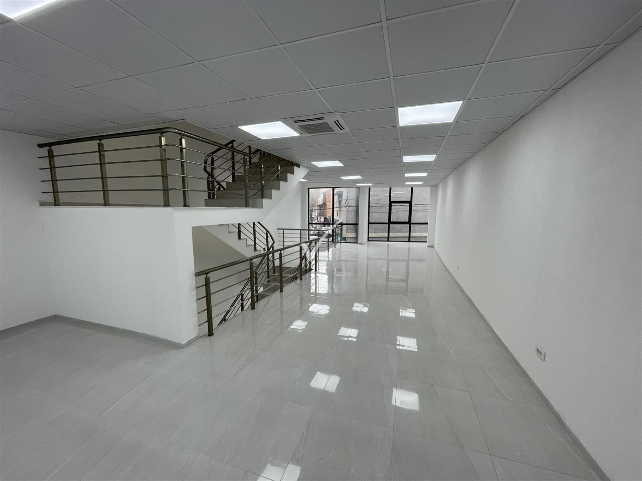 Leshohet objekti me qera 6