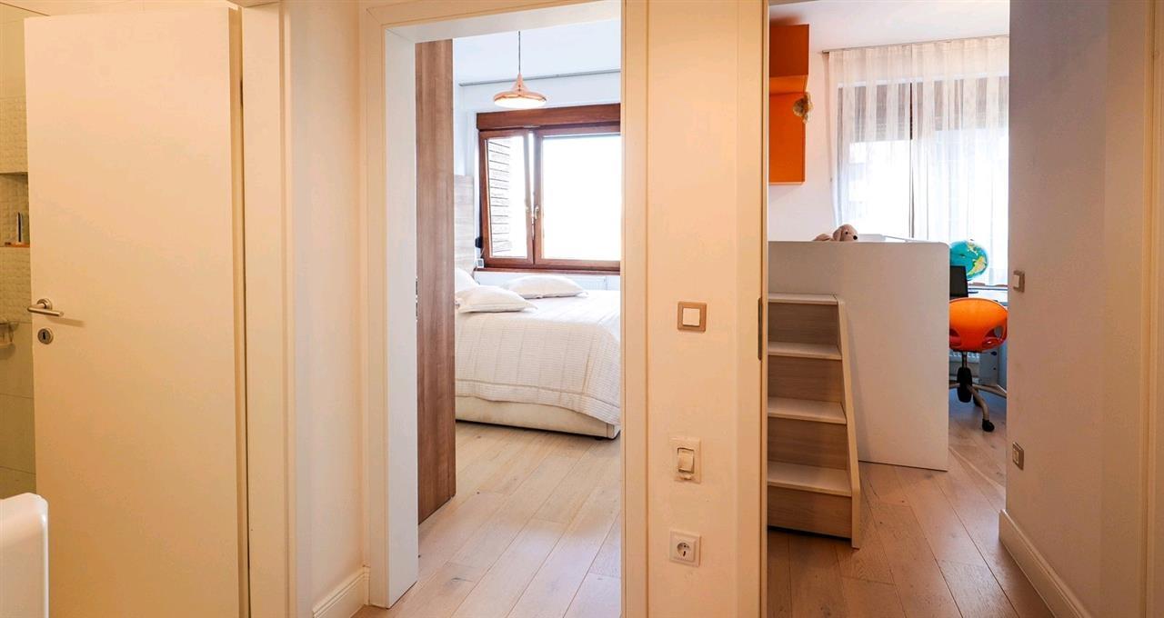 Shitet banese luksoze e mobiluar qendra e prishtines (5)