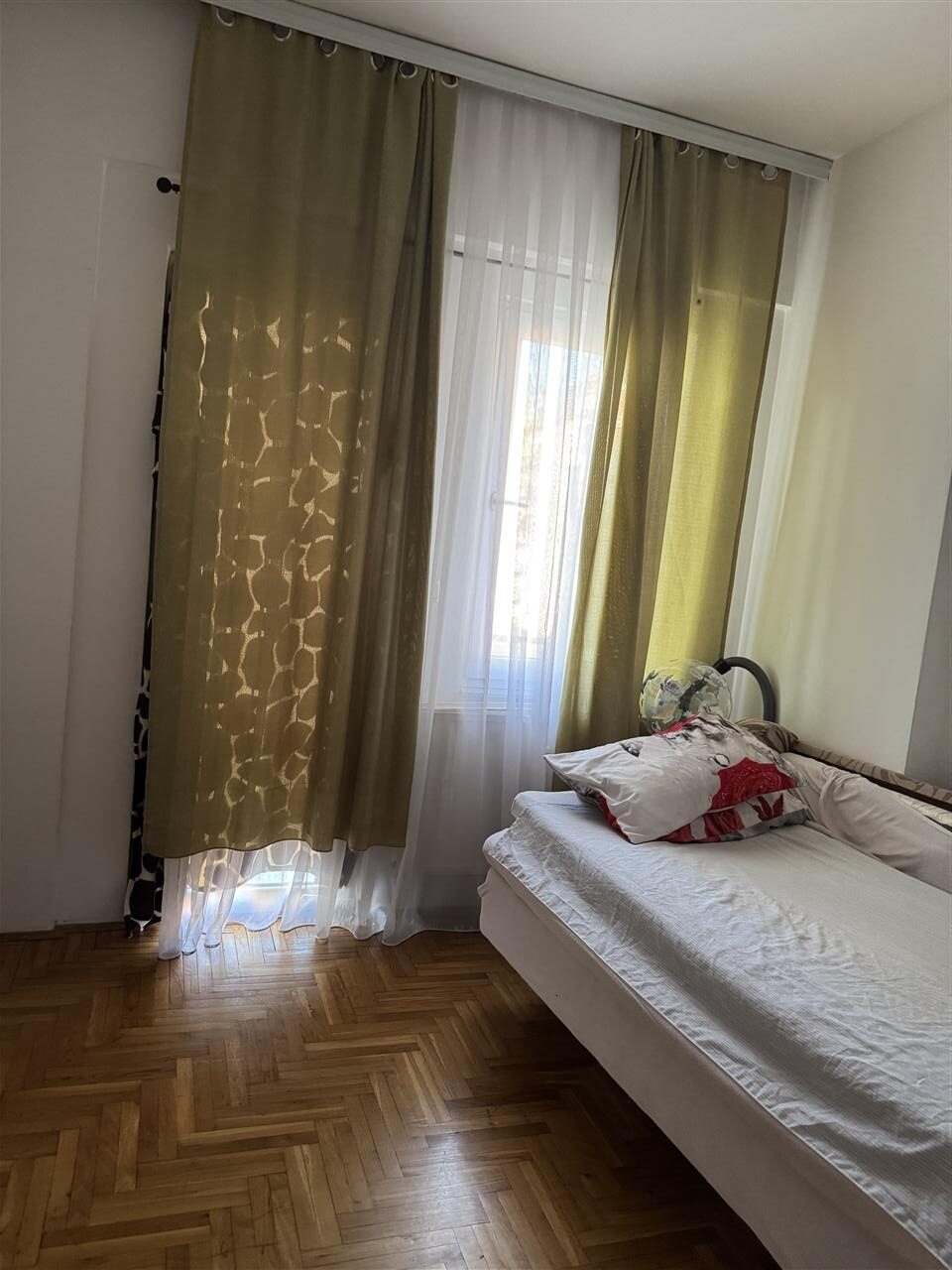 Apartament me qera (2)