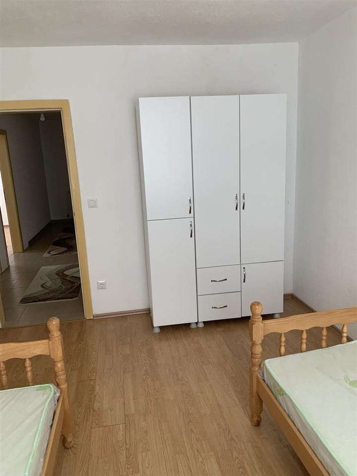 Banesa ipet me qira ne lagjen e spitalit