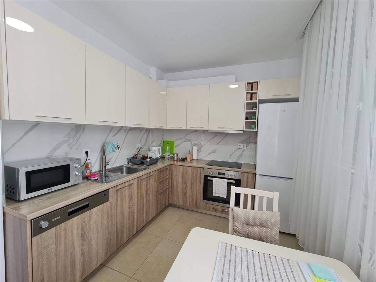 Banesa jepet me qera (3)