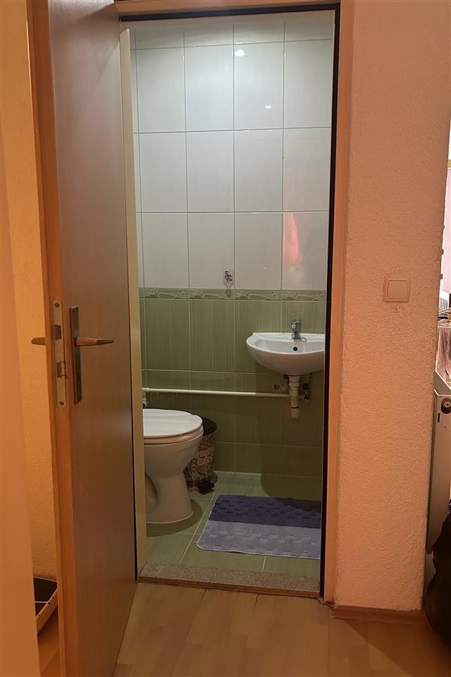 Banese me qera ne lagjen 4 llullat (5)