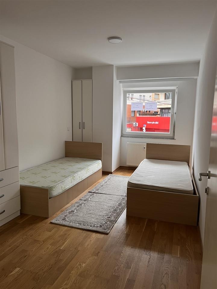 Banese me qera ne lagjen bregu i diellit (3)