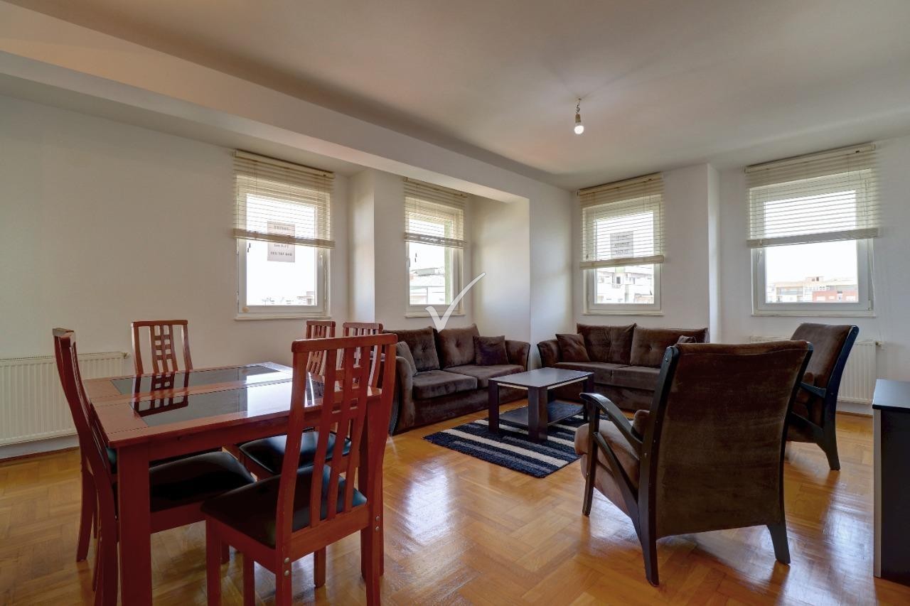 Banese me qera rruga b 1