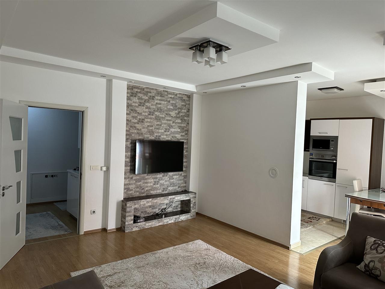 Banese me qira me qasje ne rr b dhe c (1)