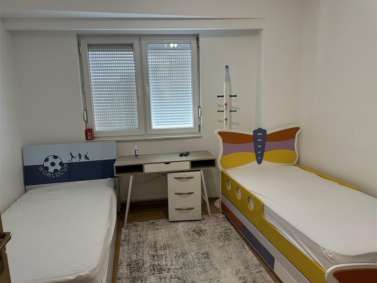 Banese me qira me qasje ne rr b dhe c (6)