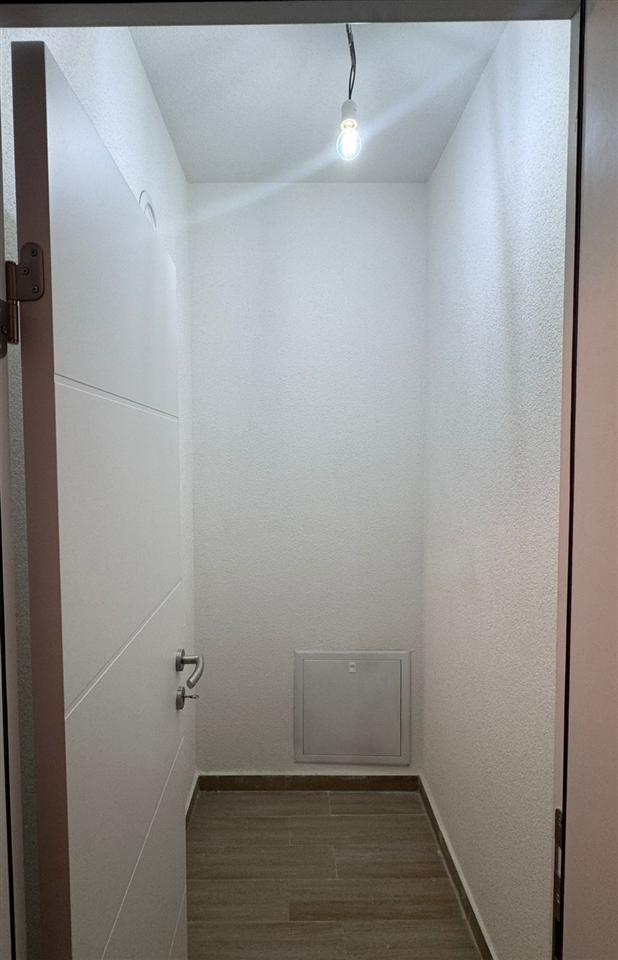 Banese me qira ne breg te diellit (5)