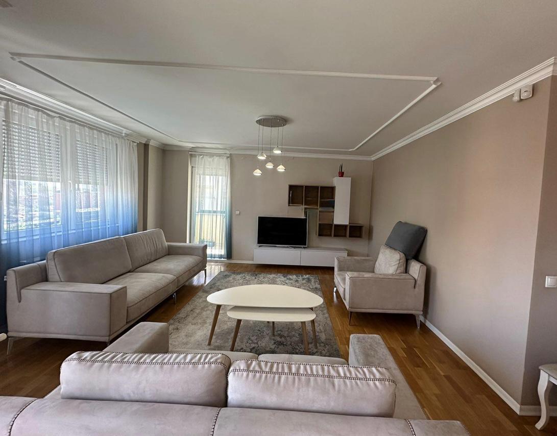 Jepet banesa me qera (3)