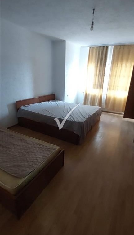 Jepet banesa me qera afer hotel afa