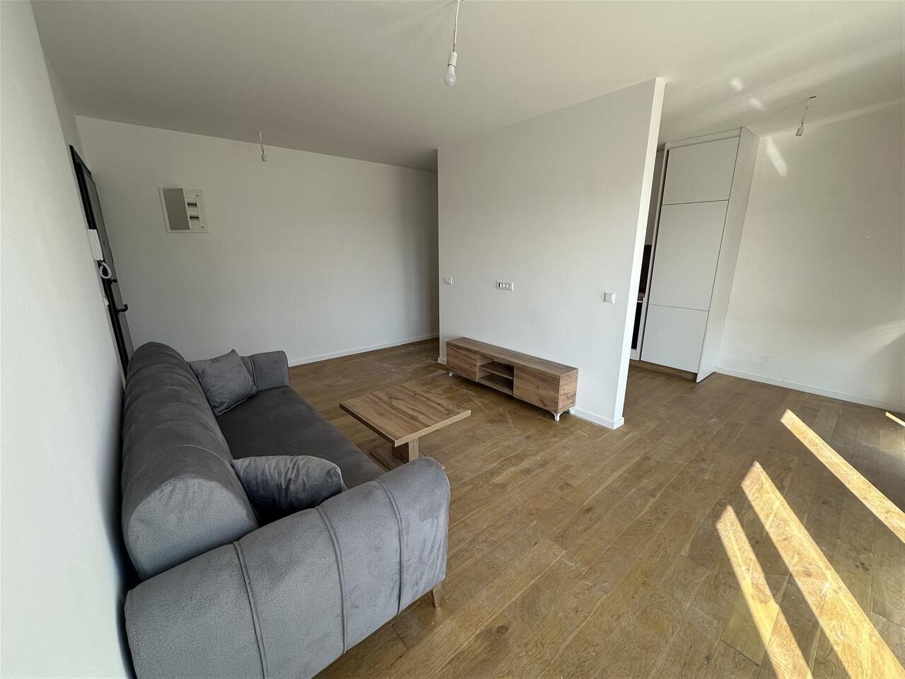 Leshohet banesa me qera ne rrugen c (2)