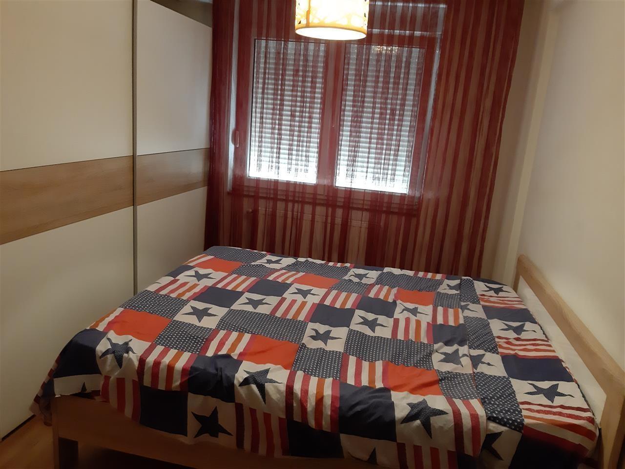 Leshohet banese me qera ne lagjen kalabria (4)