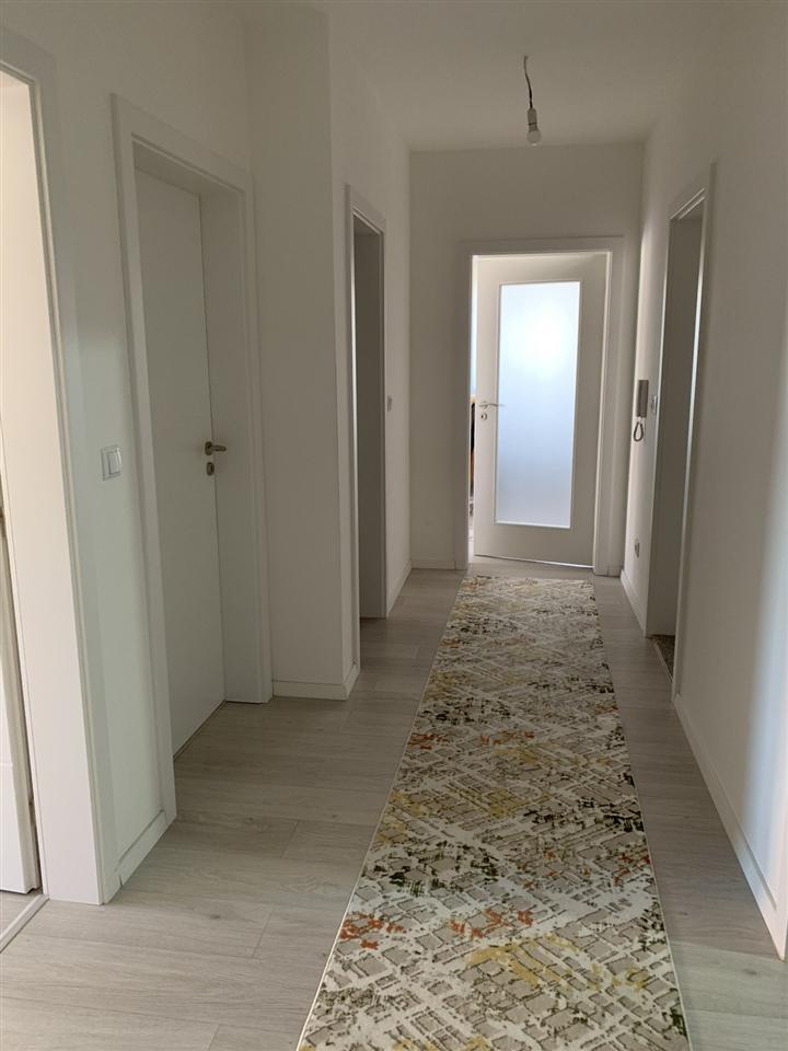 Leshoj banesen me qera (6)