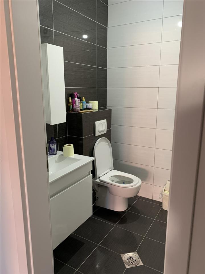 Leshoj banesen me qera (7)