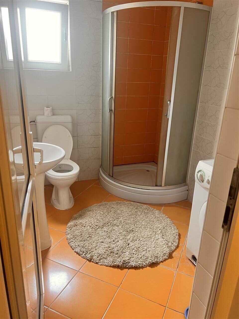 Apartament me qera ne bregun e diellit (3)