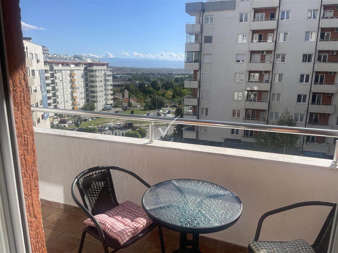 Banese me qira 1 1 ne arberi dragodan