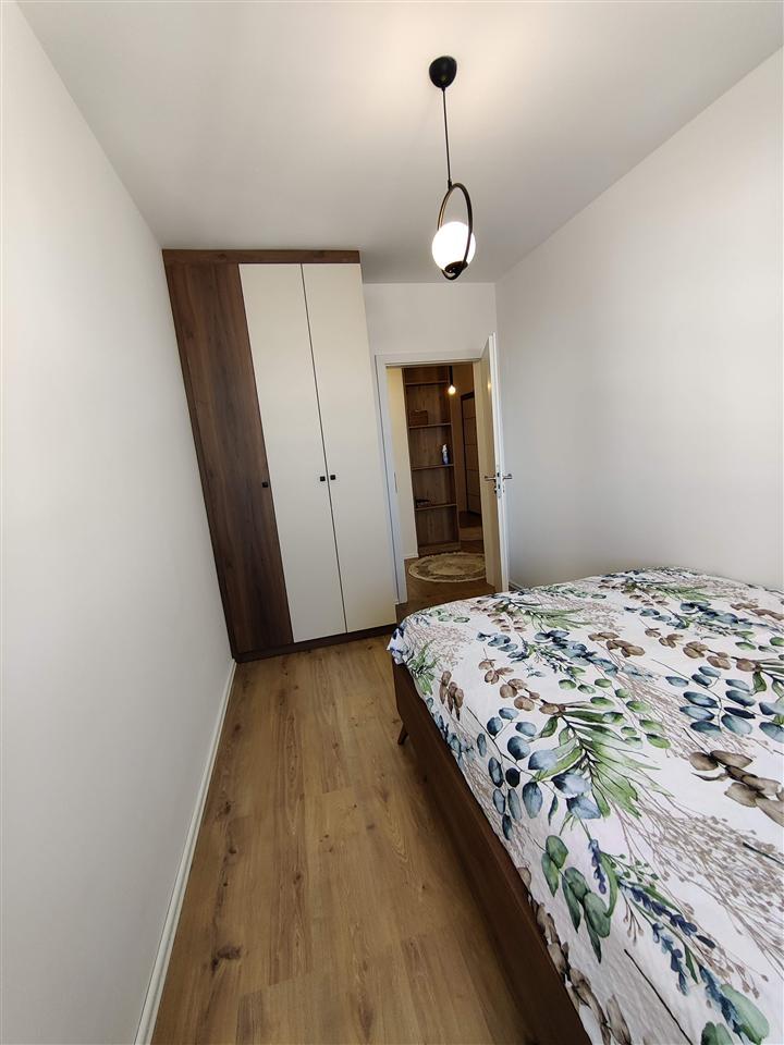 Banese me qira te eliza a me garazhe (1)