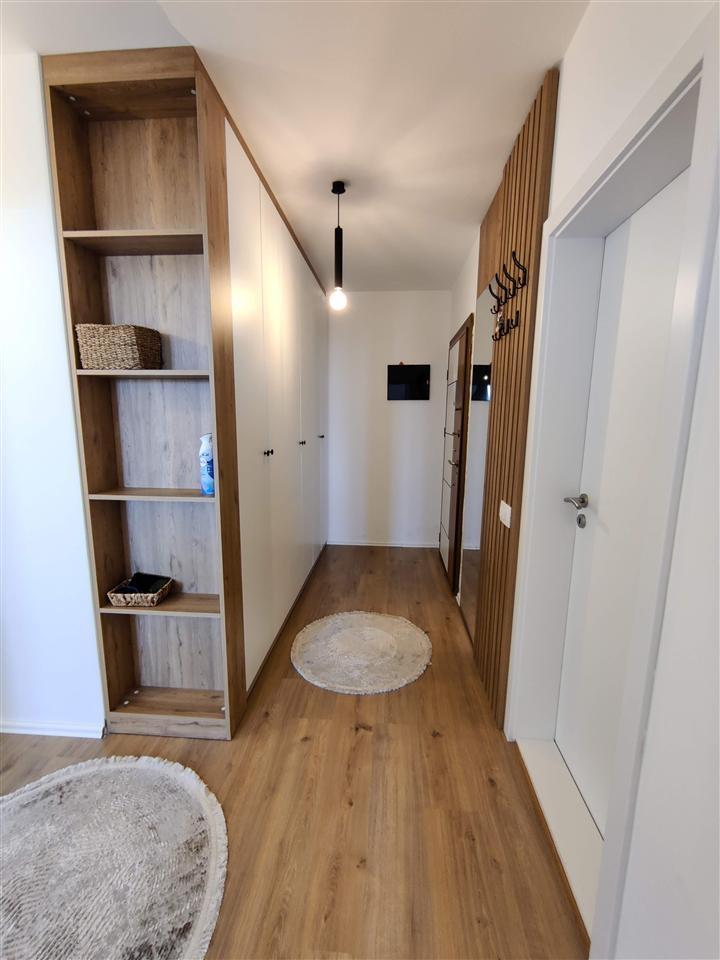 Banese me qira te eliza a me garazhe (6)