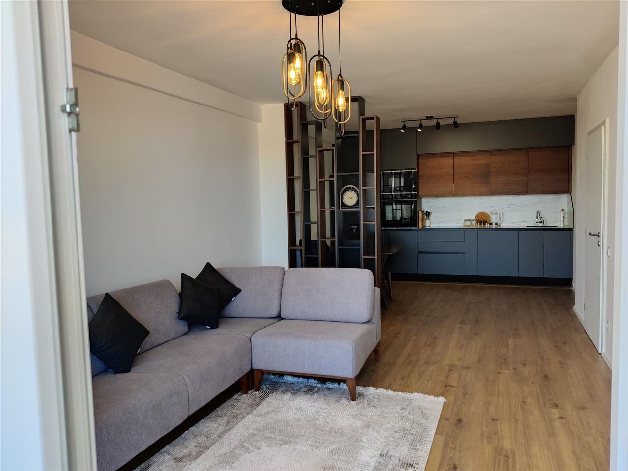 Banese me qira te eliza a me garazhe