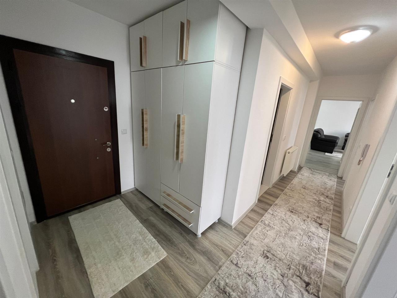 Leshohet banesa 4 dhomeshe me qera afer shkolles pavaresia (8)