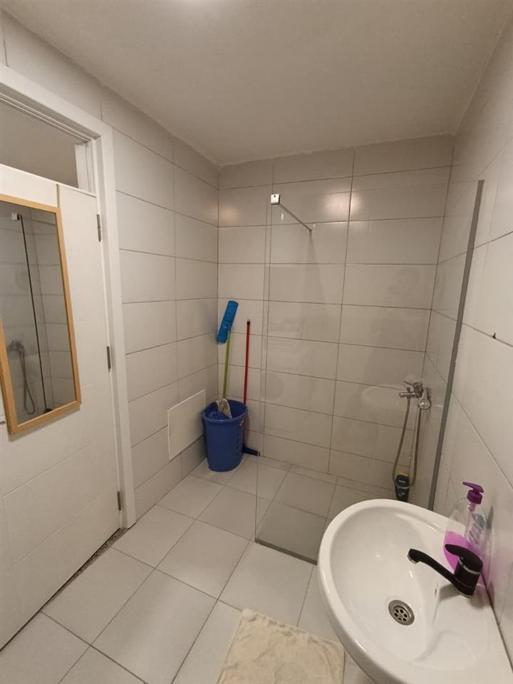 Leshohet banesa me qera 81 metra ne qender te rrethi (1)