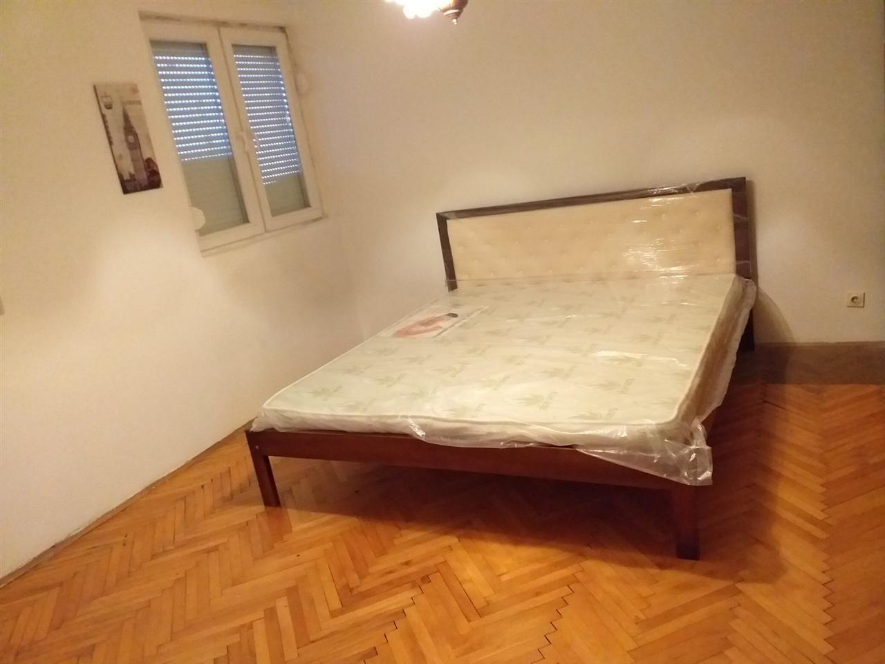 Leshohet banesa me qira mrapa teatrit (1)