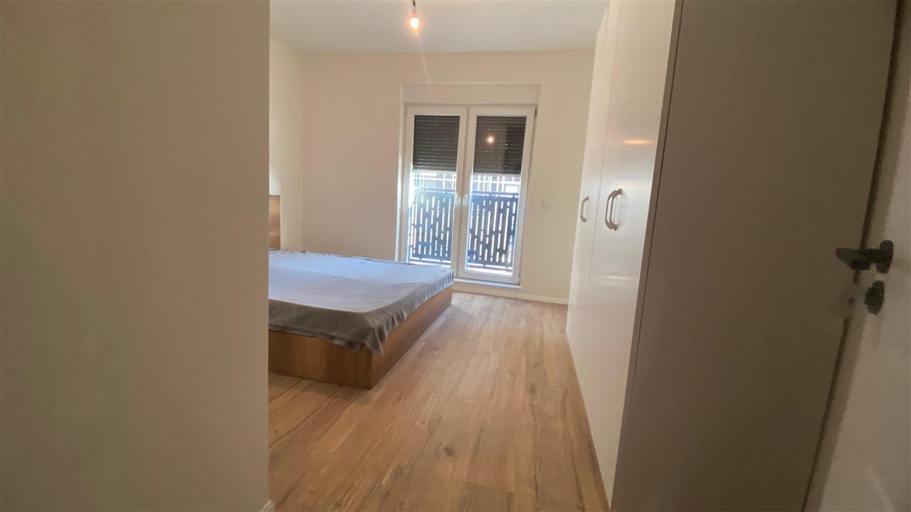 Leshoj banes me qera ne emshir (3)