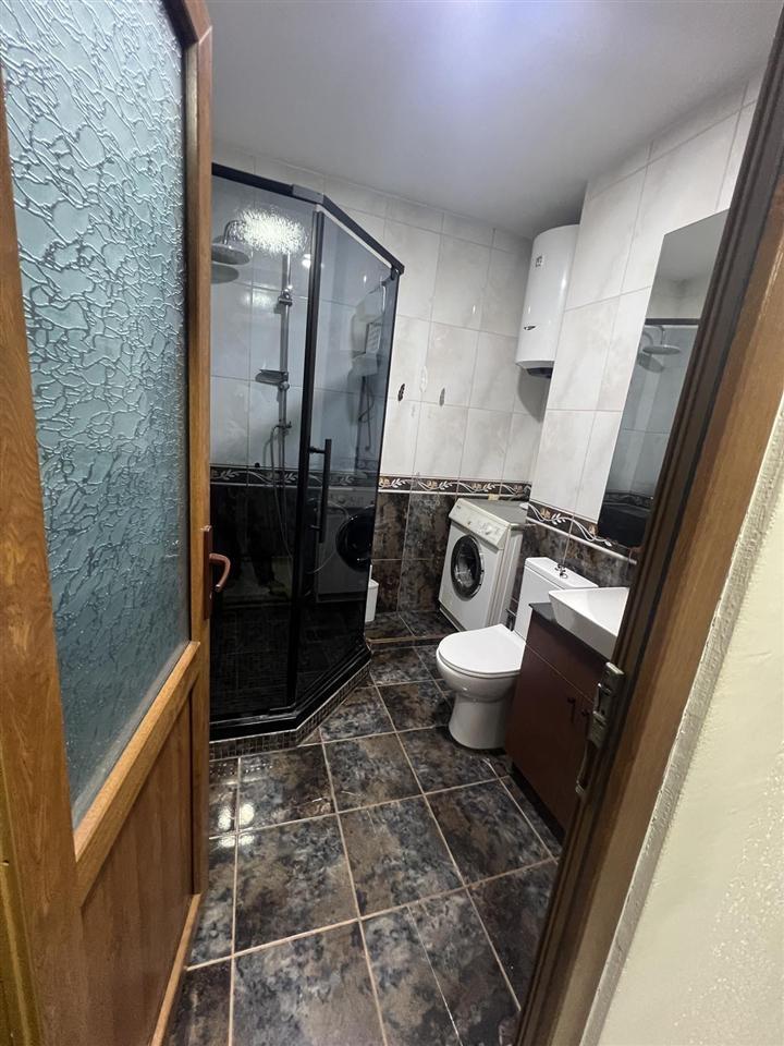 Leshoj banesen me qira 115 m2 dardani kuriz (1)