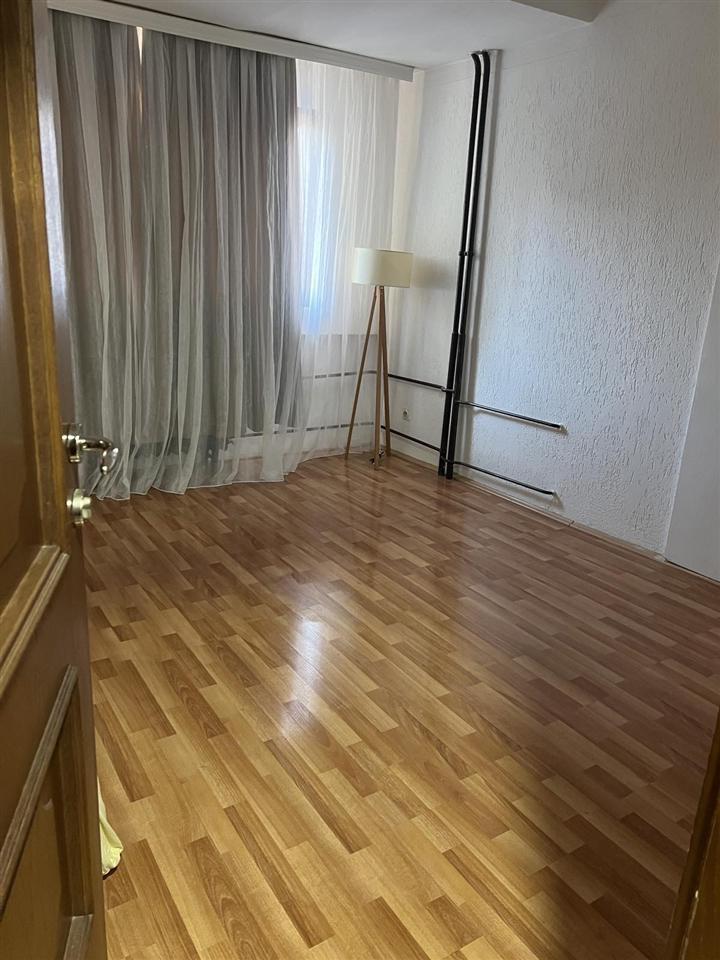 Leshoj banesen me qira 115 m2 dardani kuriz (6)