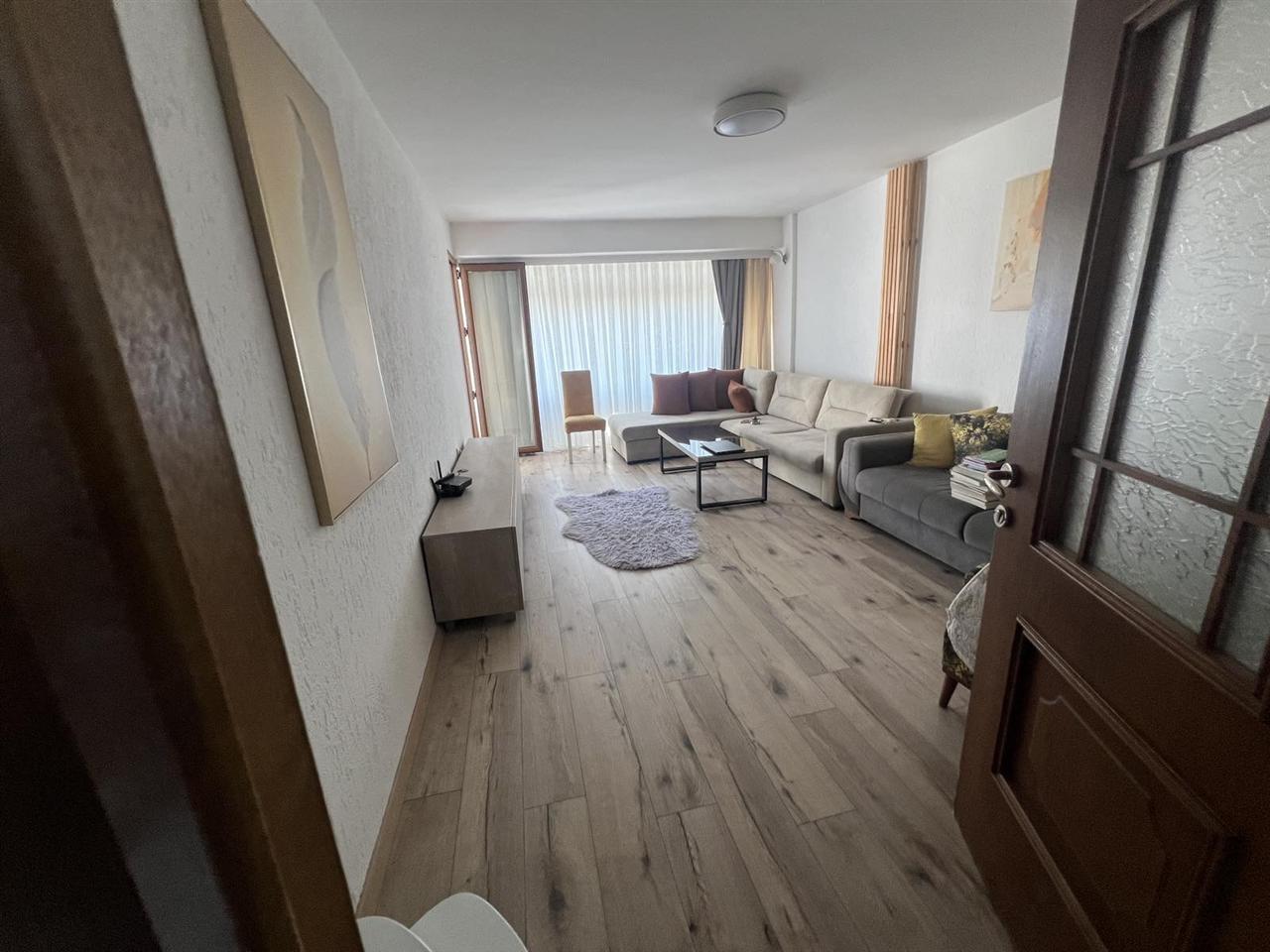 Leshoj banesen me qira 115 m2 dardani kuriz