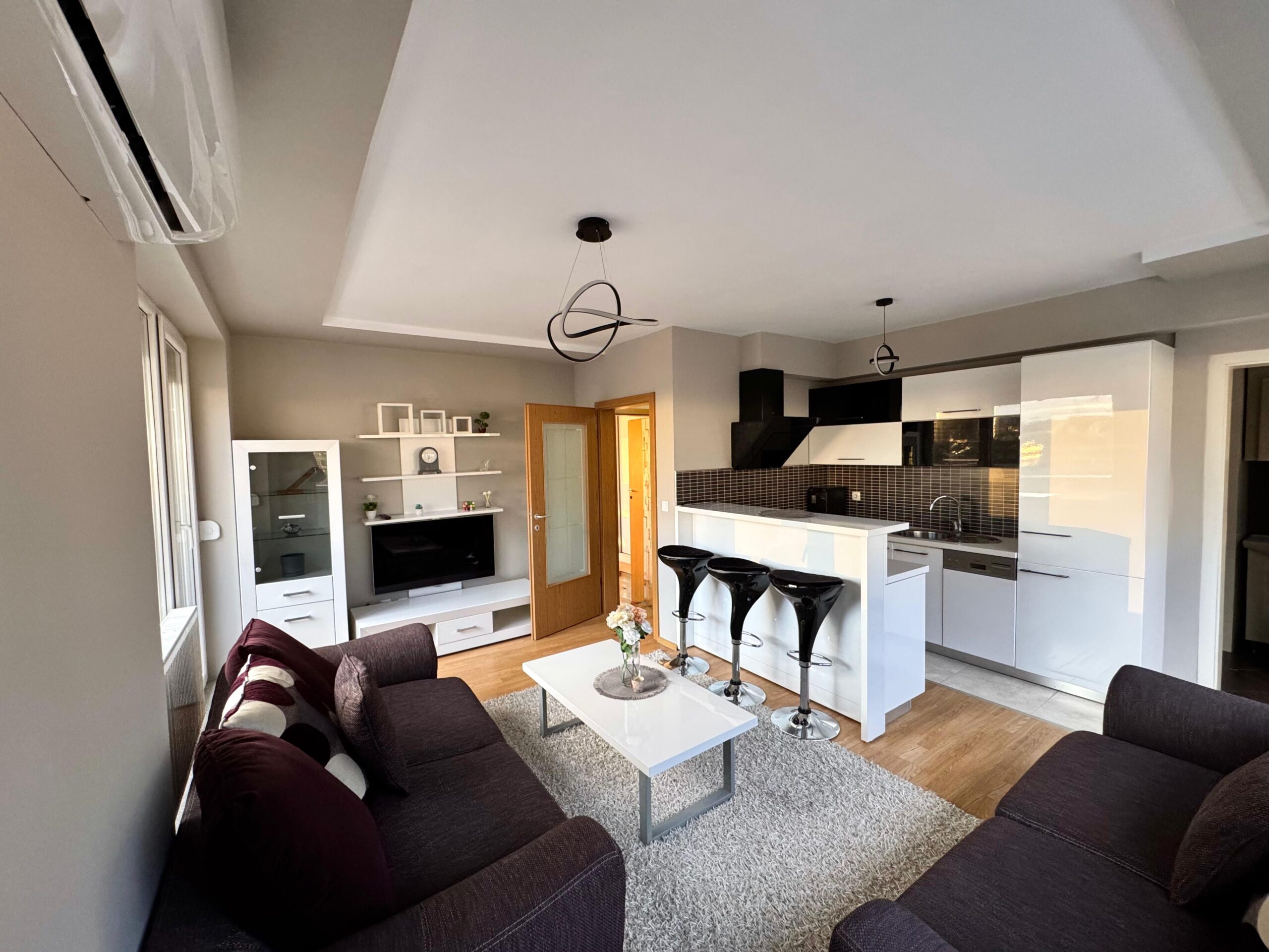 Whatsapp image 2025 09 03 at 10.35.55 a8a36866