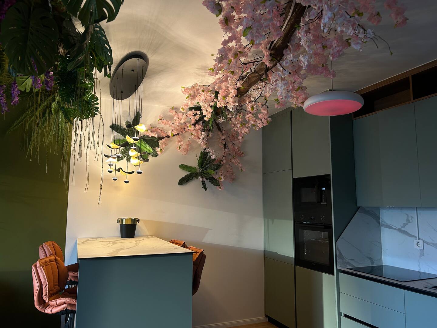 A9f69a6a 66c0 4981 acea cc3b31b170ea